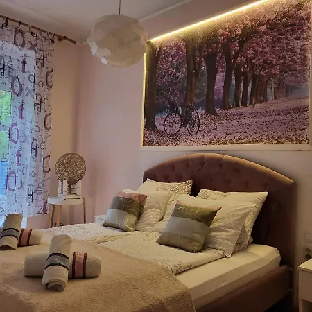 Grand San, Free Parking